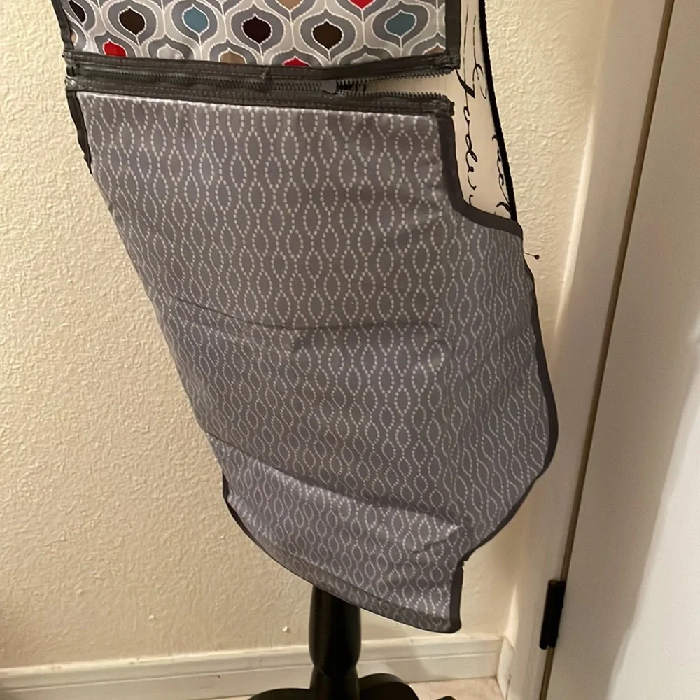 Skip Hop Pronto Baby Changing Station Red Black White Hearts Travel- never used